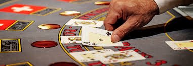 Meja roulette dengan cakram putar dan kamera HD